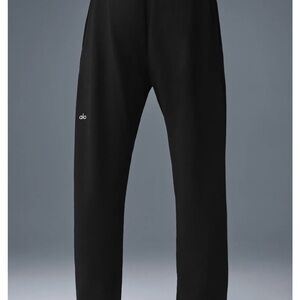 ALO Yoga Men's Classic Black Joggers